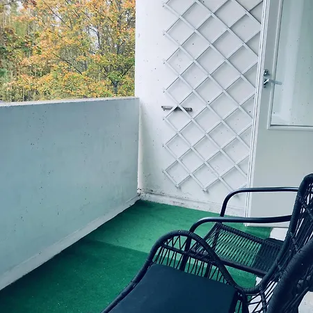 Kotimaailma Vaeinoelae Latokartanontie 16-18 *